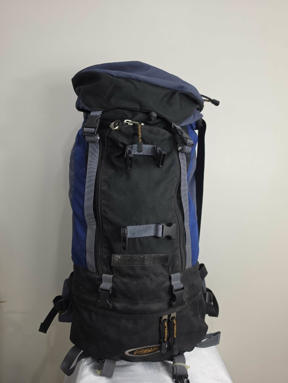 Asolo Blue and Black Men's Hiking Backpack
